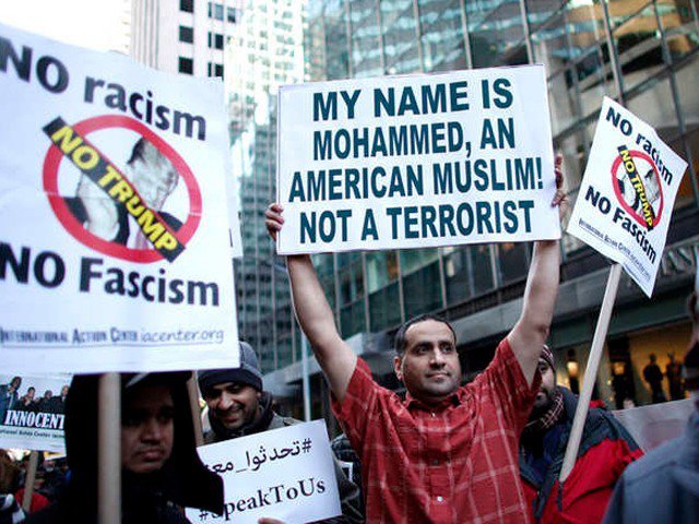 دنیا به قانون منع ورود مسلمانان به آمریکا چه واکنشی نشان داد؟