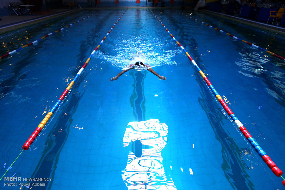 دختران رشتی قهرمان مسابقات شنای استان گیلان شدند