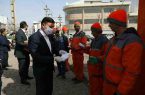 توزیع ماسک و مایع ضدعفونی کننده بین  پاکبانان سازمان‌ پسماندهای شهرداری رشت