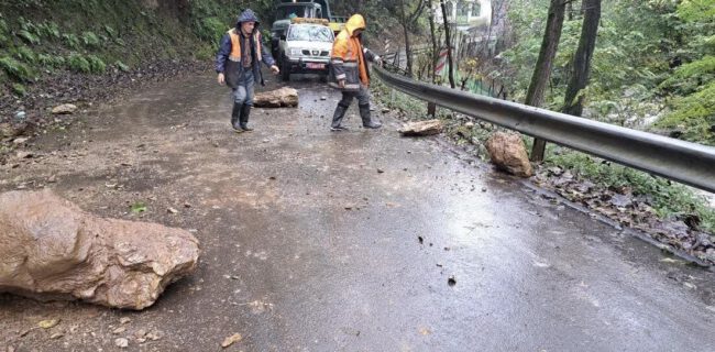 راه ارتباطی روستای امامزاده ابراهیم(ع) بازگشایی شد