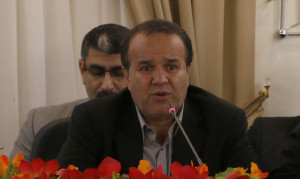 بارش برف سنگین از پنجشنبه قطعی است/از کمک مرکز کشور ترک امید کرده ایم/مسیرها در صورت بحران شدید بسته شود