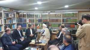 جهانگیری خطاب به آیت الله قربانی:شما ، پشتوانه ای برای دولت هستید