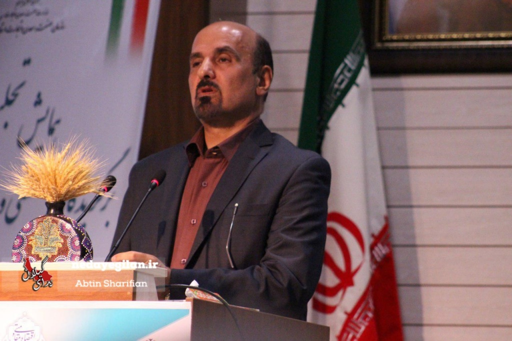 ایجاد بیش از 100 هزار فرصت شغلی توسط وزارت صنعت در سال 96/ رشد اقتصادی کشور  به مثبت 6.5 درصد رسیده است