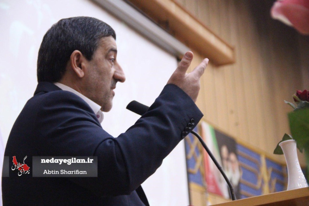لزوم توجه به تحکیم بنیان خانواده در کنار اشتغال بانوان