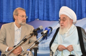 لاریجانی بهترین فرد برای ایجاد اعتدال در جامعه است/روایت نماینده ولی فقیه گیلان از سفارش مهم آیت الله بهجت به اعتدال