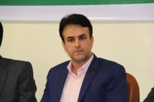 نارضایتی شهروندان و کسبه از تجمع  تاکسی ها در خیابان های پرتردد لاهیجان