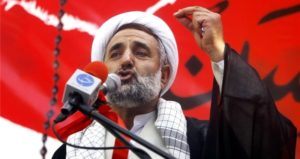 برخی مسئولین در فضای مجازی آبروی نظام را در خطر قرار می‌دهند