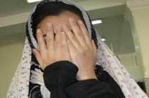 رابطه شوم زن 53 ساله با پسر 22 ساله |زن میانسال:مجید پولم را گرفت و مرا تهدید به انتشار تصاویر غیراخلاقی کرد
