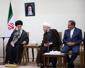 چرا رسانه های دلواپس به فرمان رهبری بی اعتنایی می کنند؟