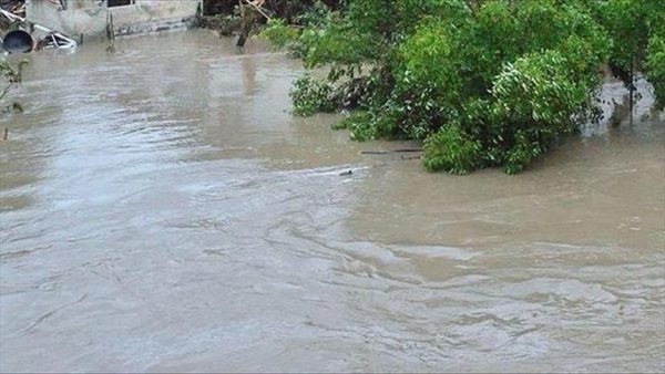 کاهش خسارت سیل اخیر با لایروبی رودخانه های آسیب پذیر /قطع شدن آب ۷۵۰ خانوار روستای امامزاده هاشم شهرستان رشت