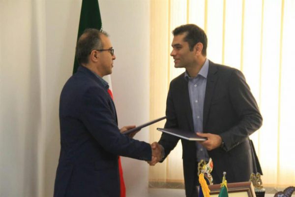 امضای توافقنامه جامع خدمات بیمه ای در دفتر شهردار رشت انجام شد