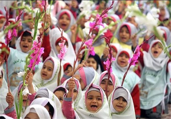 یک میلیون و ۲۹۶ هزار کلاس اولی راهی مدرسه شدند/مشق شب از تکالیف دانش آموزان حذف می شود
