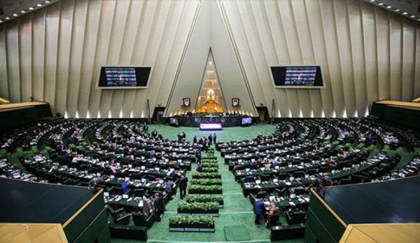 گزارش از جلسه رای اعتماد به ۴ وزیر پیشنهادی