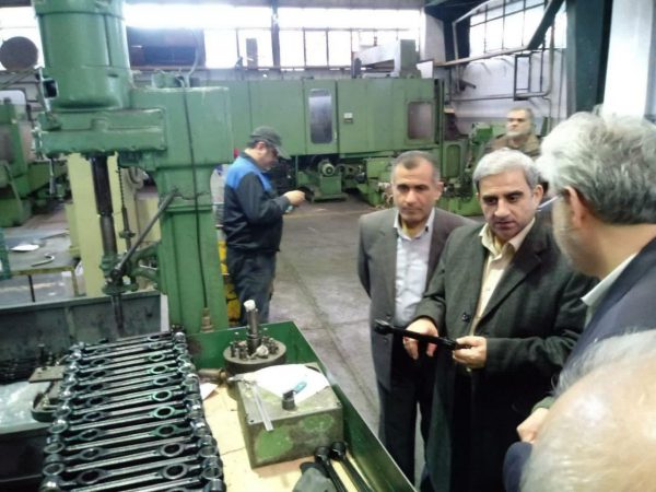 سرمایه گذاری برای تولید دو نوع خودرو در گیلان /شرکت های قطعه سازی، پشتیبان لاینفک خودروسازان هستند