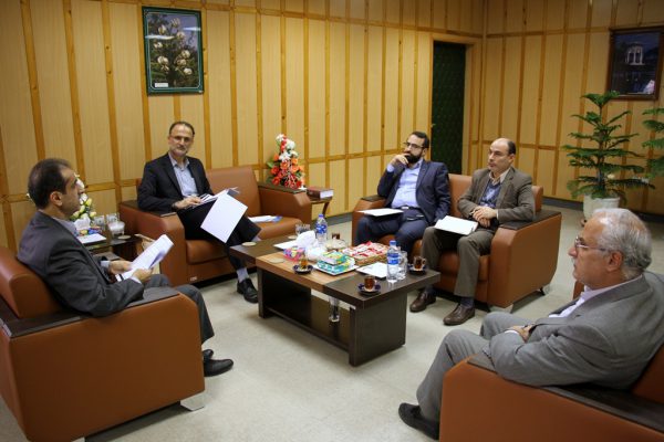 برگزاری نشست هماهنگی بزرگداشت چهلمین سالگرد پیروزی انقلاب اسلامی در استانداری گیلان