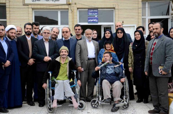 بازدید رییس کمسیون فرهنگی اجتمایی شورای رشت از آسایشگاه معلولان و سالمندان رشت بمناسبت روز جهانی معلولان
