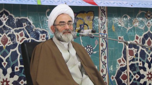 ضعف مدیریتی و دست گدایی دراز کردن به طرف قدرت های سلطه گر مشکل جامعه است/ آمریکا قابل اعتماد نیست