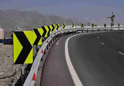 کمبود قیر برای آسفالت جاده های استان/۴۶ کیلومتر از راه‌های استان بهسازی شد