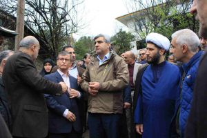 اسکان موقت ساکنان واحدهای آسیب دیده روستای لیلیم املش در رانش زمین