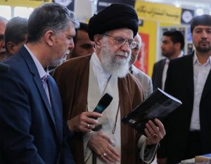 وزرای فرهنگ و صنعت مسأله کاغذ را حل کنند