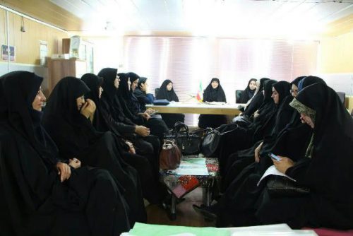 کار کردن و حضور فعال در تمدن سازی یکی از نشانه های ایمان و اسلام است/ مسئولیت پذیری، خدمتگذاری و امانت داری سه اصل مهم در اخلاق اداری است