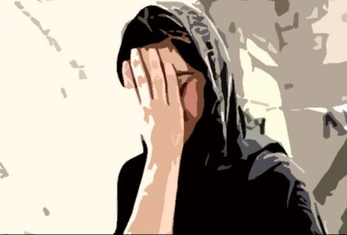 زن جوان: شوهرم مرا وادار به رابطه نامشروع سه نفره می کرد/رابطه چند نفره با همسران یکدیگر در بین دوستان ما رواج دارد!