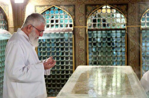 غبارروبی ضریح مطهر امام رضا (ع) با حضور رهبر انقلاب