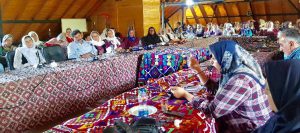 برگزاری نشست تخصصی صنایع دستی با محوریت رشته های، رشتی دوزی و لباس محلی در گیلان