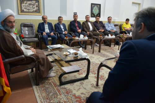 مهارت آموزی مددجویان در اولویت برنامه های کمیته امداد باشد/ تواضع و یکرنگی در برابر مردم را تداوم دهید