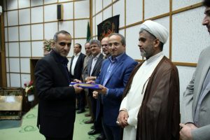 آیین تکریم و معارفه معاون بهداشتی دانشگاه علوم پزشکی گیلان برگزار شد