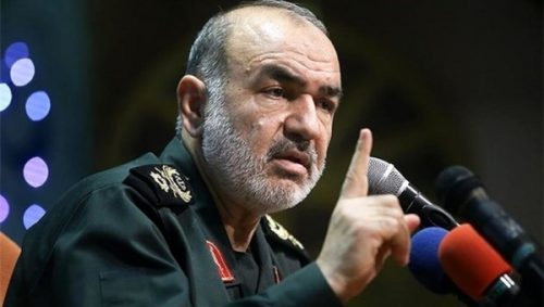 نیروی دریایی باید به جایی برسد که دریاها در زیر نگاه‌های آن‌ها تسخیر شود
