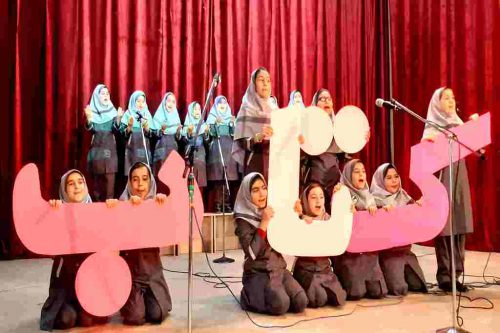 حضور موفق گیلان در  مهرواره کشوری سرود آفرینش کانون پرورش فکری