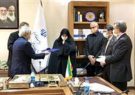 تقدیر دکتر نوبخت از خانواده شهید پرستار« نرجس خانعلی زاده» تقدیر دکتر نوبخت از خانواده شهید پرستار« نرجس خانعلی زاده»