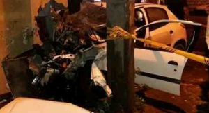 برخورد شدید خودروی ۲۰۶ با تیر برق در انزلی/ جوان ۲۶ ساله جان خود را از دست داد
