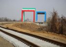 جمهوری آذربایجان به تعهد خود در خصوص بارانداز ریلی آستارا-آستارا عمل نکرده است/عدم وجود فضای کافی برای تخلیه و بارگیری کالا در بارانداز آستارا جمهوری آذربایجان به تعهد خود در خصوص بارانداز ریلی آستارا-آستارا عمل نکرده است/عدم وجود فضای کافی برای تخلیه و بارگیری کالا در بارانداز آستارا