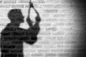 ممانعت پلیس از خودکشی شهروند ۲۱ ساله رشتی