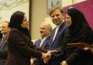 پریسا رویدل:گیلان جزو سه استان اول در نرخ بیکاری دانشآموختگان است/سازمان ها نتوانسته اند با موج نوآوری همگام شوند پریسا رویدل:گیلان جزو سه استان اول در نرخ بیکاری دانشآموختگان است/سازمان ها نتوانسته اند با موج نوآوری همگام شوند