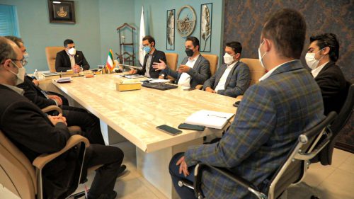 با حمایت از نخبگان جوان علمی گیلان مجموعه آرش مارکت زیباکنار دانش بنیان می شود