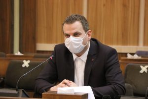 ارزیابی شایستگی های عمومی ۴۰ نفر از کارکنان دستگاه های اجرایی گیلان برای مدیریت های پایه و میانی