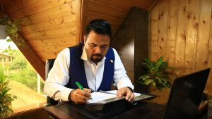 در شرایط رکود اقتصادی کشور رشد صعودی داشتیم/ هیچ پرسنلی اخراج نکردیم و یک روز حقوق معوقه نداشتیم/ بزرگترین سرمایه آرش مدیران و کارکنان خلاق و نواندیشند