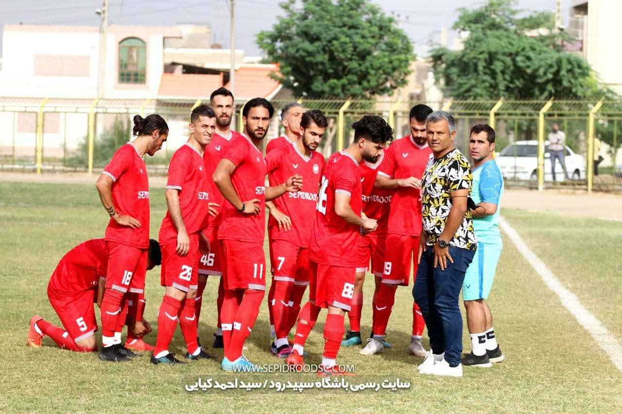 پنجره نقل و انتقالات سپیدرود باز شد / ارتش سرخ با تمام نفرات برابر نیروی زمینی تهران پنجره نقل و انتقالات سپیدرود باز شد / ارتش سرخ با تمام نفرات برابر نیروی زمینی تهران