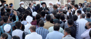 به برکت جمهوری اسلامی کارهای زیادی در جزیره قشم انجام شده است