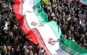 راهپیمایی ۲۲ بهمن در شهرستان‌های گیلان لغو شد/ تجمع یک ساعته مردم رشت در مراسم جشن انقلاب