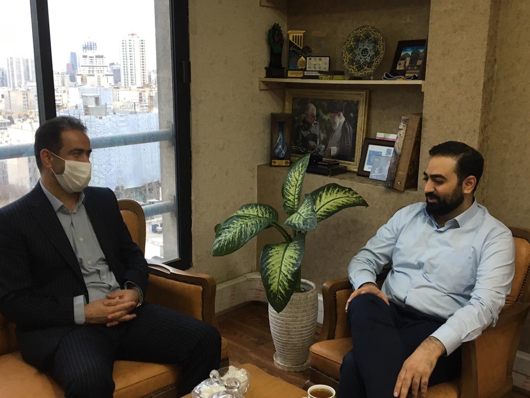 جوانان نقش بسیار ارزنده ای در پایداری نظام اسلامی و جریانهای انقلاب دارند جوانان نقش بسیار ارزنده ای در پایداری نظام اسلامی و جریانهای انقلاب دارند