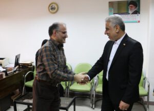 بازدید سرزده نماینده عالی دولت در گیلان از برخی دفاتر ستادی استانداری