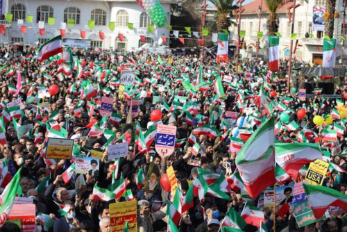 حضور استاندار گیلان در راهپیمایی 22 بهمن ماه رشت/ دکتر عباسی: وفاداری مردم به آرمانهای انقلاب اسلامی مهمترین پیام راهپیمایی ۲۲ بهمن است