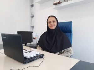 ثمره شیوعی:با عملکرد درست و ایجاد روزمه خوب عدم اعتماد به مهندسان زن کمرنگ می شود/زنده بودن یعنی دست و پنجه نرم کردن با مسائل و حل مشکلات