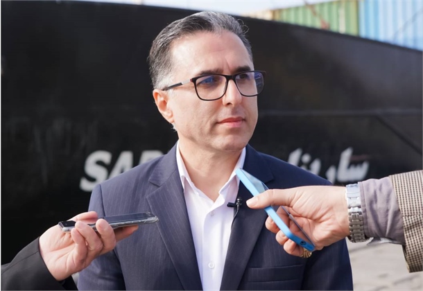 رشد ۴۰۲ درصدی ترانزیت کالاهای غیرنفتی در بندرانزلی/ افزایش ۷۱ درصدی تخلیه و بارگیری کانتینر رشد ۴۰۲ درصدی ترانزیت کالاهای غیرنفتی در بندرانزلی/ افزایش ۷۱ درصدی تخلیه و بارگیری کانتینر