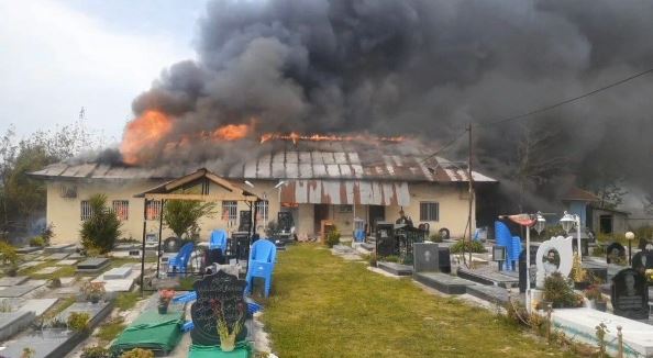 آتش سوزی در مسجد روستای پنابندان سیاهکل آتش سوزی در مسجد روستای پنابندان سیاهکل