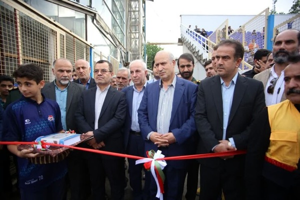 چمن طبیعی و سکوی تماشاگران ورزشگاه شهید عضدی رشت افتتاح شد چمن طبیعی و سکوی تماشاگران ورزشگاه شهید عضدی رشت افتتاح شد